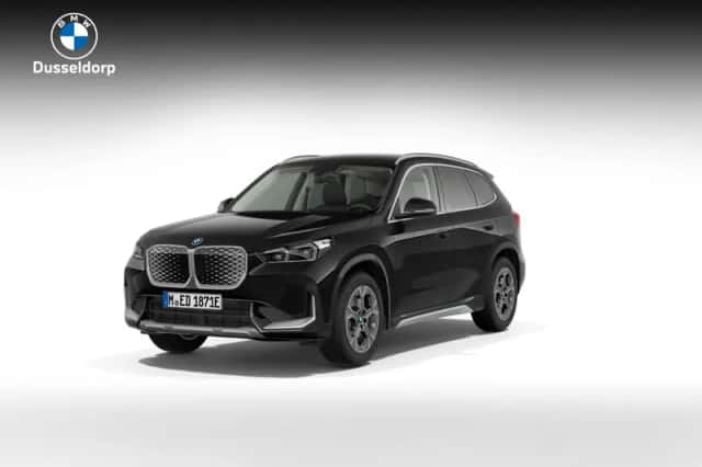 BMW iX1 (2026) thumbnail 1