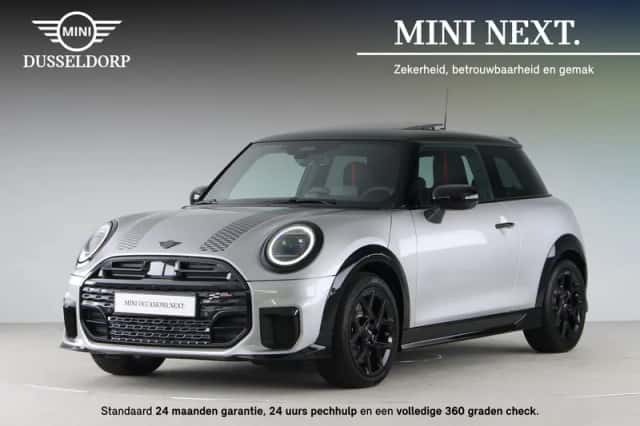 MINI Cooper (2025) thumbnail 1