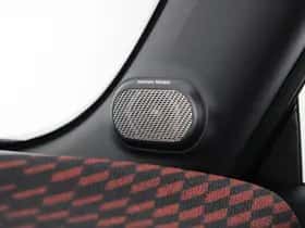 MINI Cooper (2025) thumbnail 24