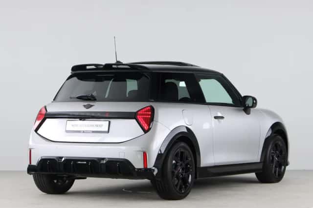 MINI Cooper (2025) thumbnail 9