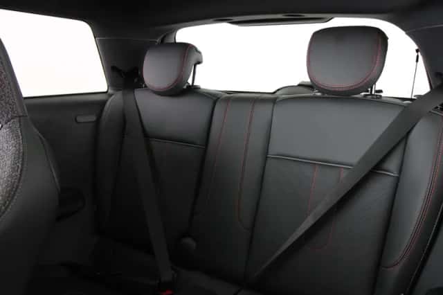 MINI Cooper (2025) thumbnail 18