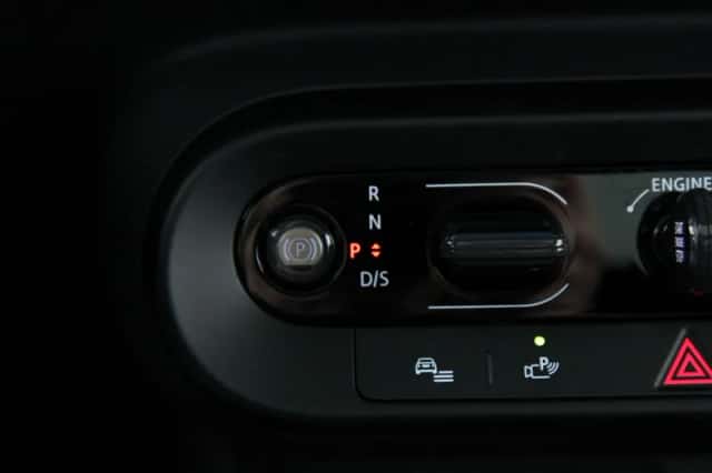 MINI Cooper (2025) thumbnail 19
