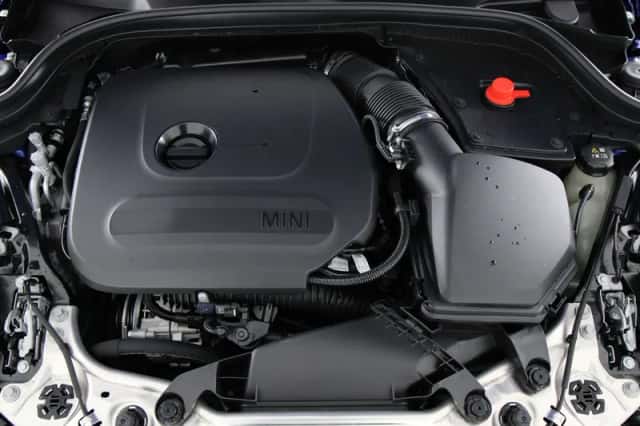 MINI Cooper (2025) thumbnail 6