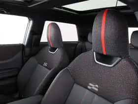 MINI Cooper (2025) thumbnail 7