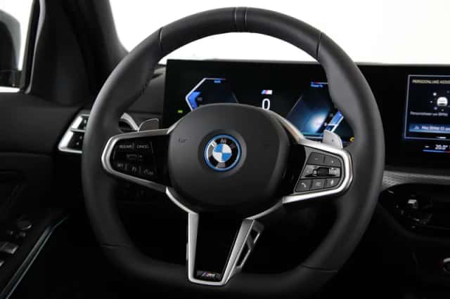 BMW 3-Serie (2025) thumbnail 2