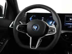 BMW 3-Serie (2025) thumbnail 2