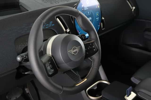 MINI Countryman (2026) thumbnail 2