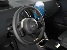 MINI Countryman (2026) thumbnail 2