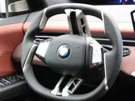 BMW iX3 (2026) thumbnail 2