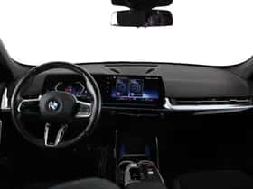 BMW X1 (2022) thumbnail 13