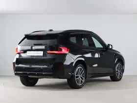 BMW X1 (2022) thumbnail 9