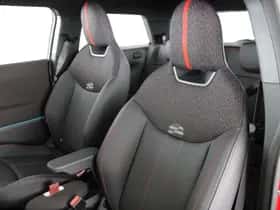MINI Cooper (2025) thumbnail 5