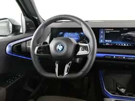 BMW X3 (2026) thumbnail 2