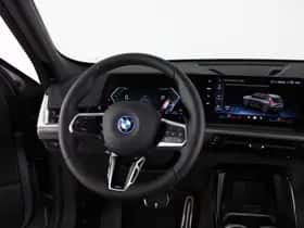BMW X1 (2025) thumbnail 2