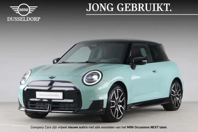 MINI Cooper (2026) thumbnail 1