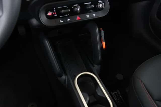 MINI Cooper (2026) thumbnail 17