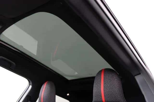 MINI Cooper (2026) thumbnail 23