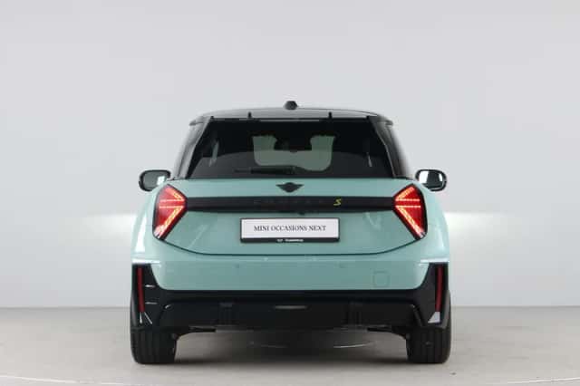 MINI Cooper (2026) thumbnail 10