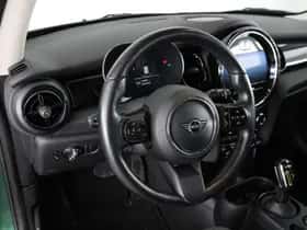 MINI Electric (2021) thumbnail 2