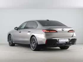 BMW i7 (2026) thumbnail 7
