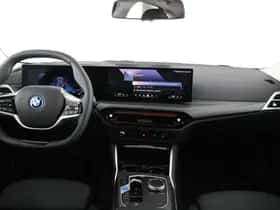 BMW i4 (2026) thumbnail 11