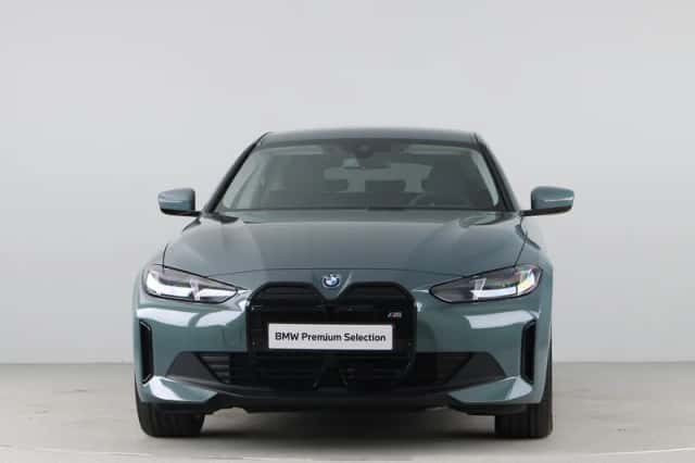 BMW i4 (2026) thumbnail 3