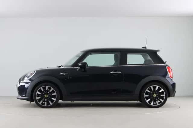 MINI Electric (2022) thumbnail 12