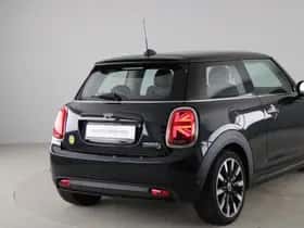 MINI Electric (2022) thumbnail 18