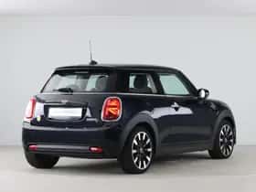 MINI Electric (2022) thumbnail 9
