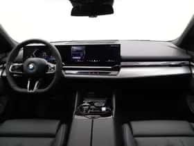 BMW i5 (2025) thumbnail 12