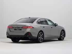 BMW i5 (2025) thumbnail 8