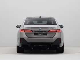 BMW i5 (2025) thumbnail 9