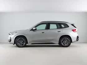 BMW X1 (2023) thumbnail 12