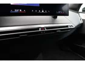BMW iX (2026) thumbnail 13