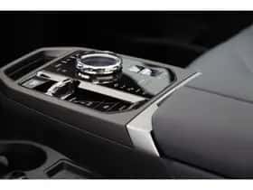 BMW iX (2026) thumbnail 15