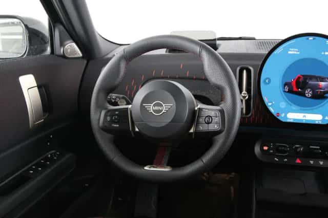 MINI Countryman (2026) thumbnail 2