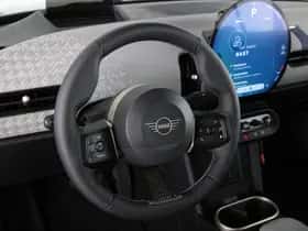 MINI Cabrio (2026) thumbnail 2