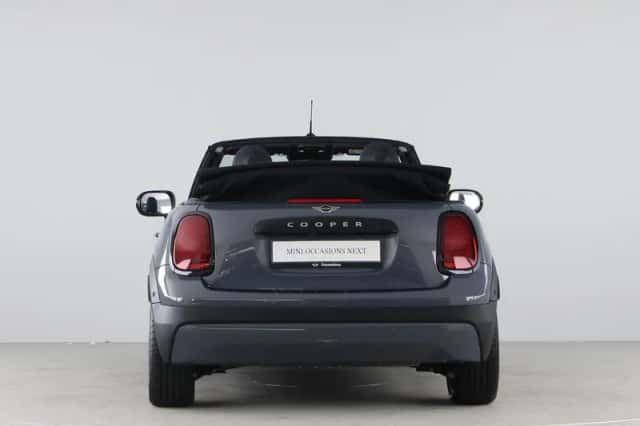 MINI Cabrio (2026) thumbnail 17