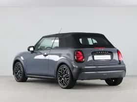 MINI Cabrio (2026) thumbnail 18