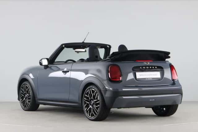 MINI Cabrio (2026) thumbnail 19