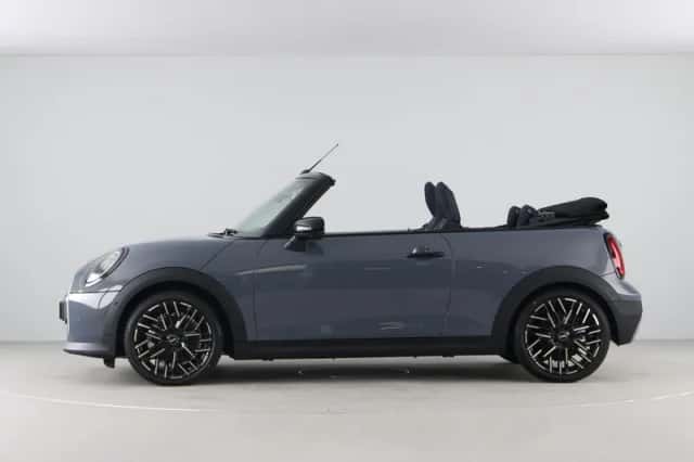 MINI Cabrio (2026) thumbnail 21