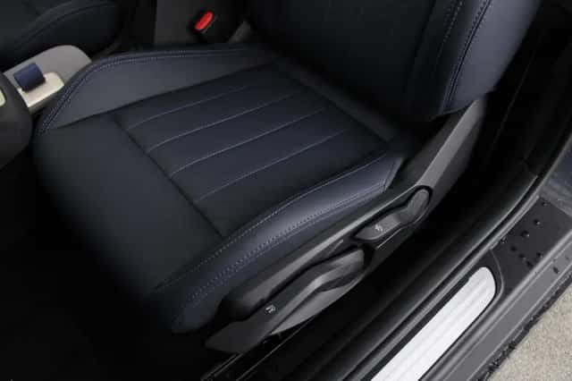 MINI Cabrio (2026) thumbnail 25