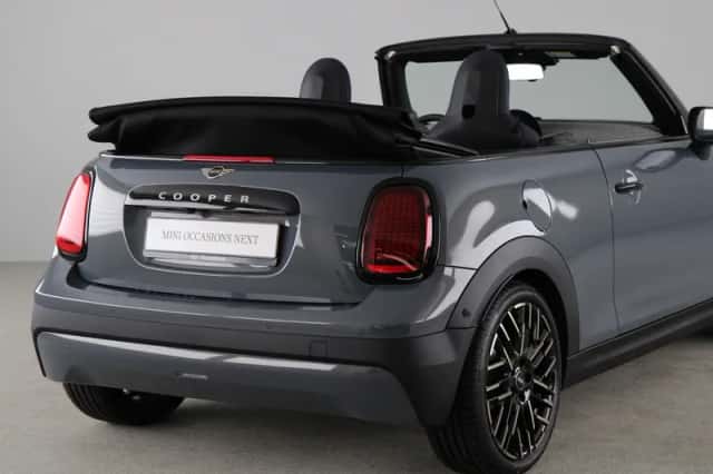 MINI Cabrio (2026) thumbnail 28