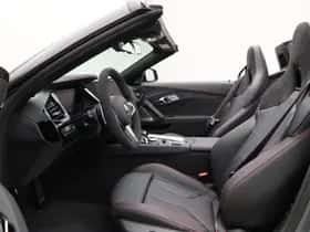 BMW Z4 (2026) thumbnail 6