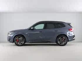 BMW iX1 (2026) thumbnail 12