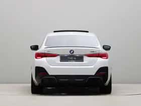 BMW i4 (2026) thumbnail 10
