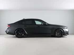BMW M5 (2026) thumbnail 9