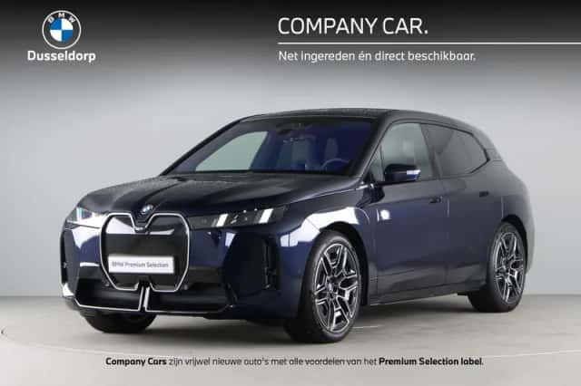 BMW iX (2026) thumbnail 1