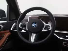 BMW X5 (2025) thumbnail 2