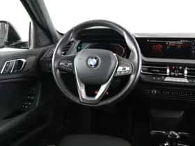 BMW 1-Serie (2022) thumbnail 2